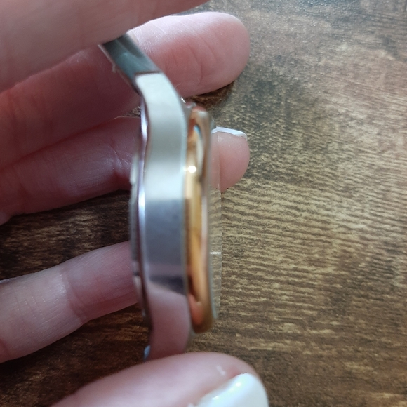 Classic Minute Three-Hand Rose Gold-Tone Stainless - Picture 3 of 7